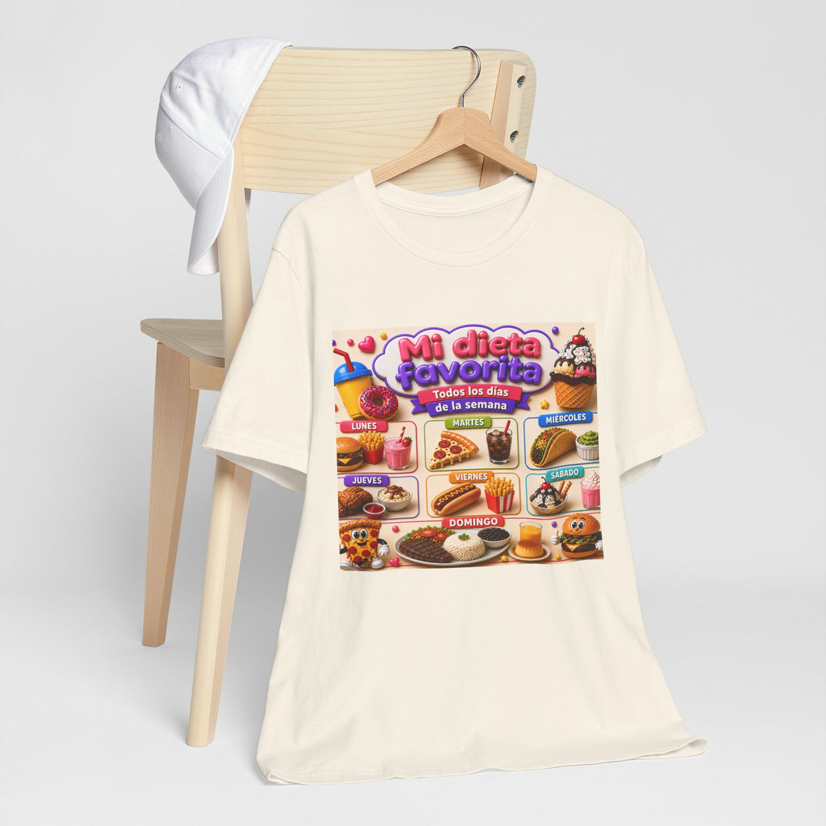 T-Shirt — "Mi dieta favorita: Todos los días de la semana" (Daily Favorite Foods Graphic Tee)