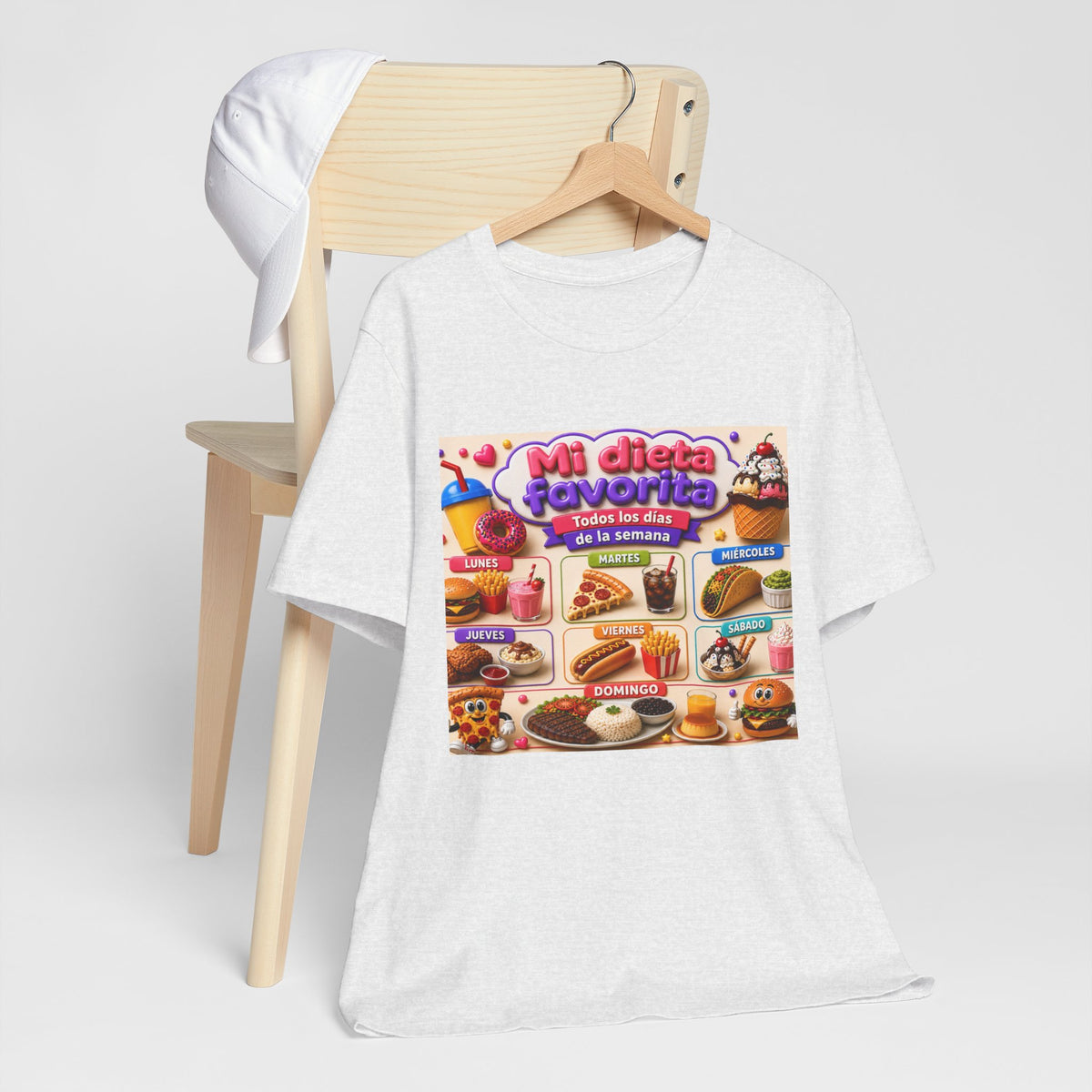 T-Shirt — "Mi dieta favorita: Todos los días de la semana" (Daily Favorite Foods Graphic Tee)