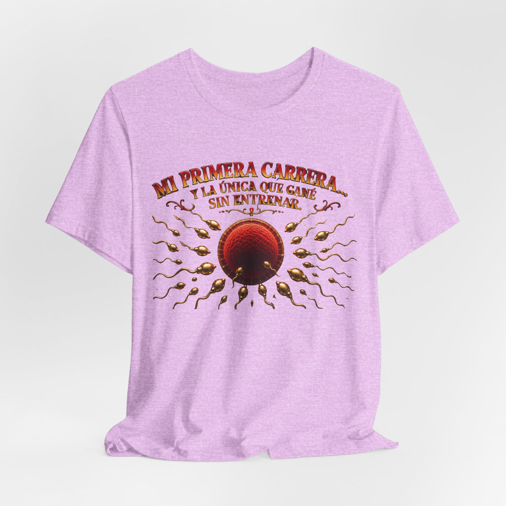 T-Shirt — "Mi Primera Carrera: La Única Que Came Sin Entrenar" Retro Running Graphic Tee